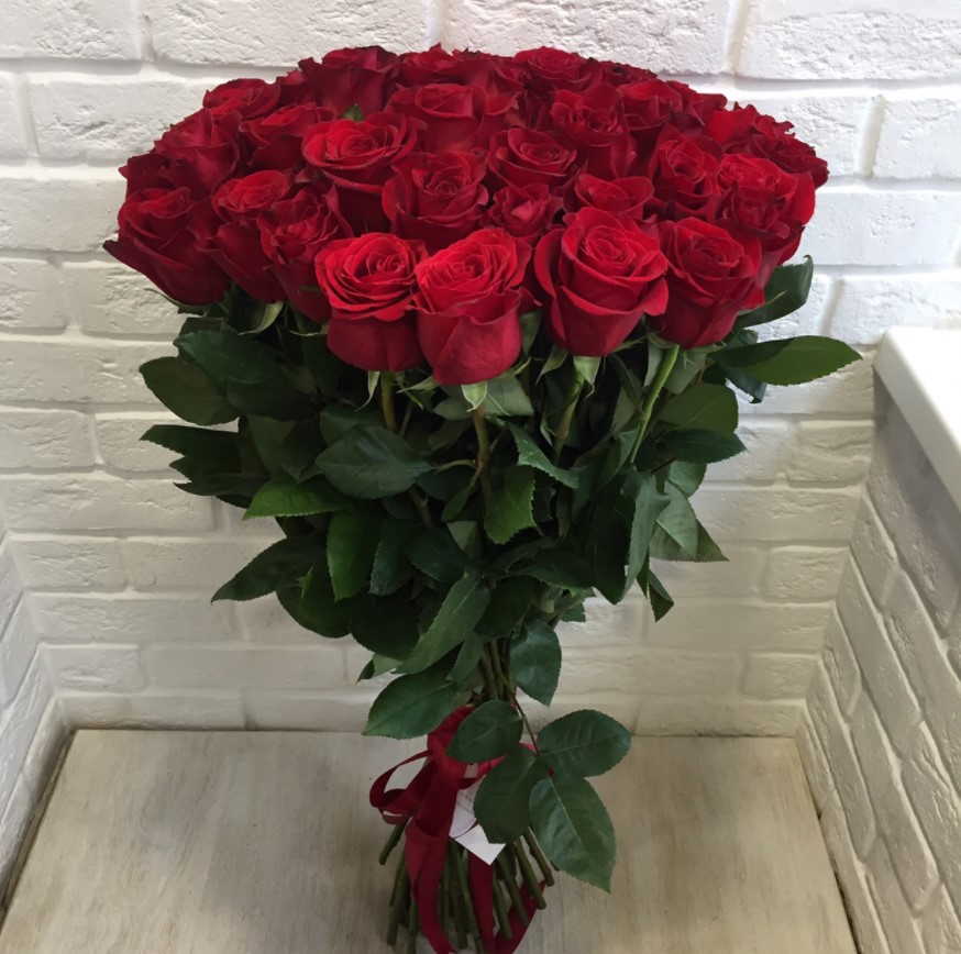 Букет Красные розы Гран При в Ерик