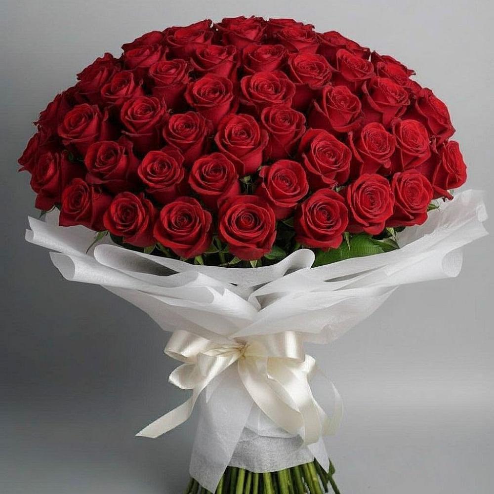 Букет 101 Красная роза Блэк Мэджик в Ерик
