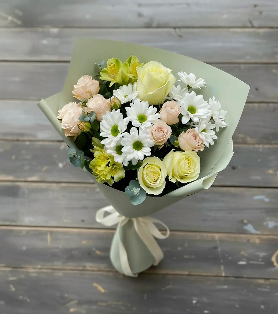 Букет цветов из: Альстромерии, Розы и Хризантемы в Ерик