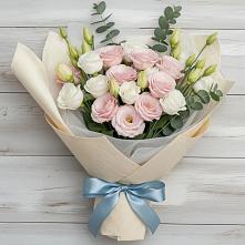 Букет цветов из:  Лизиантусы в Ерик