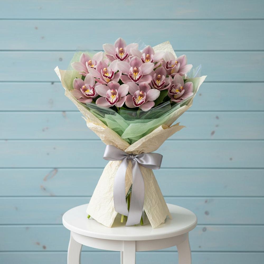 Букет цветов из: Орхидеи и Розы в Ерик