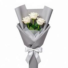 Букет 3 белые розы в Ерик