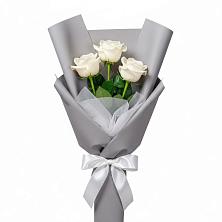 Букет 3 белые розы в Ерик