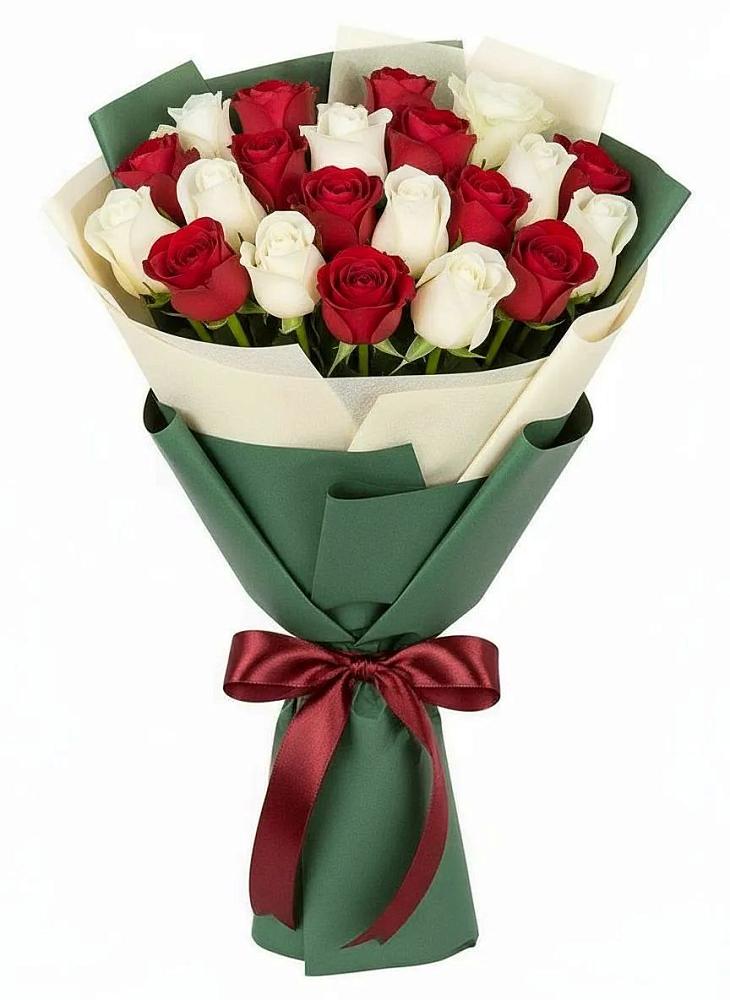 Букет Микс из красных и белых роз в Ерик