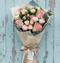 Букет цветов из:  Розы #REPLACE_PRED# Ерик