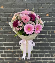 Букет цветов из:  Герберы и Хризантемы в Ерик