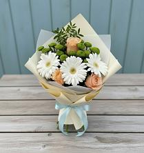 Букет цветов из:  Герберы, Розы и Хризантемы в Ерик